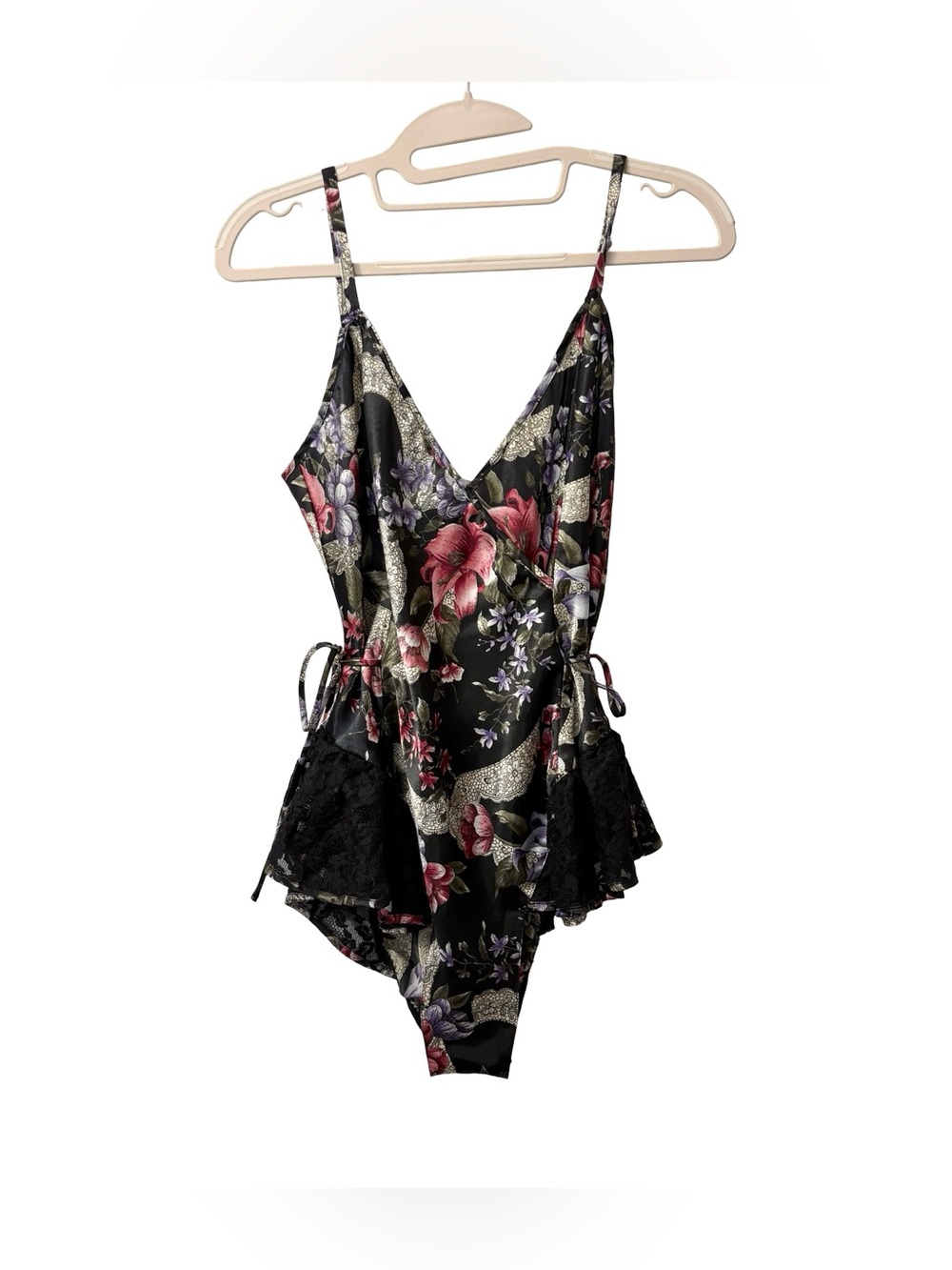 vintage Victoria's Secret teddy bodysuit black floral satin Tie waist Size Small